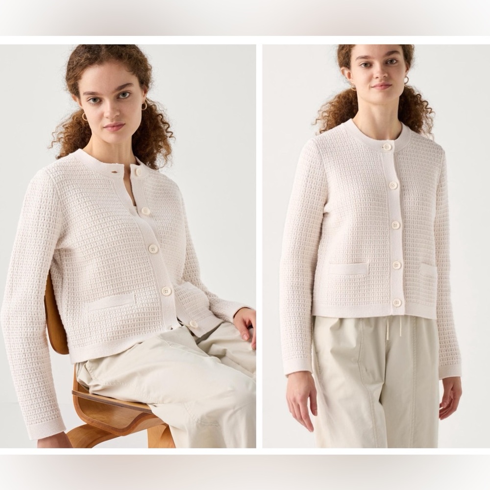 NWT Uniqlo Knitted Short Jacket Size S Off White
